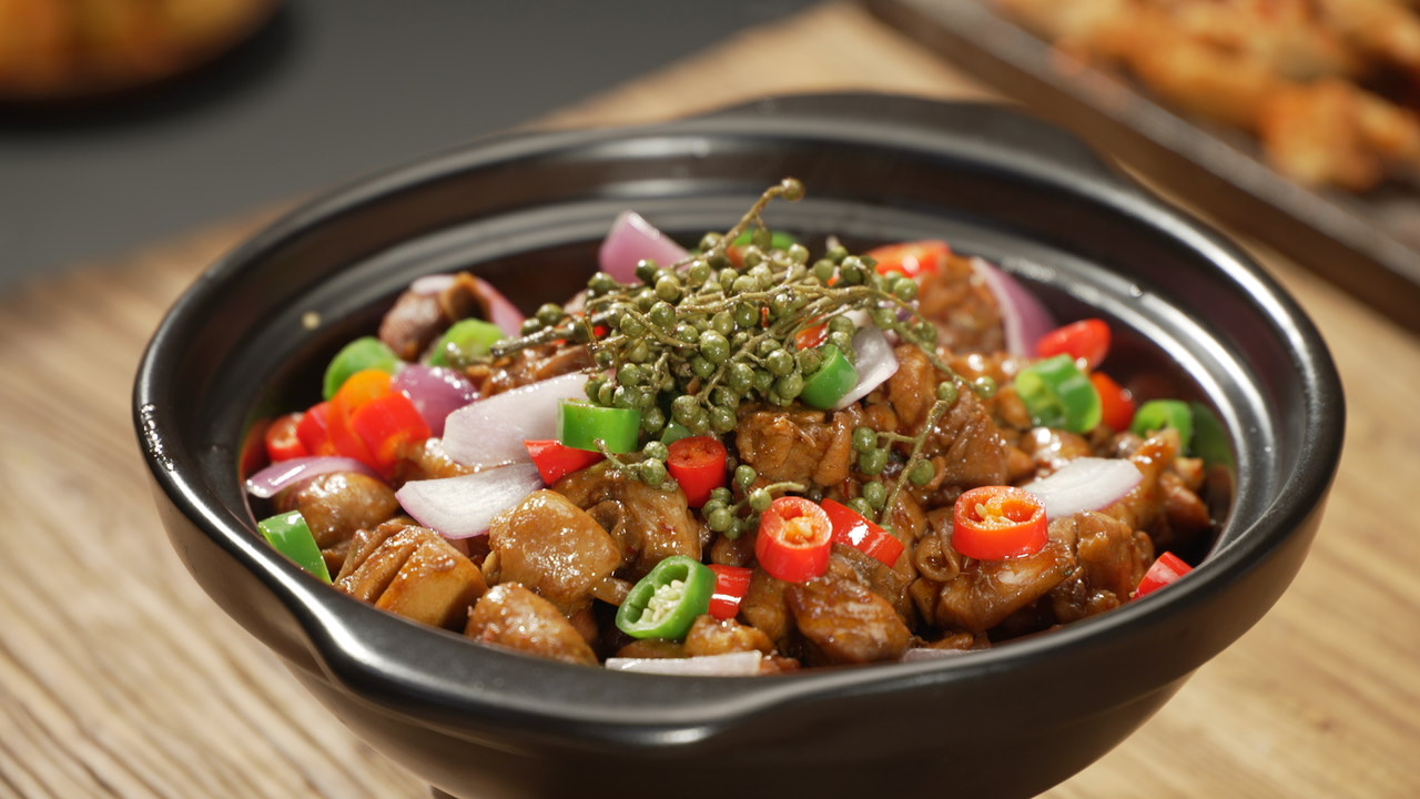 渝八两重庆鸡公煲
