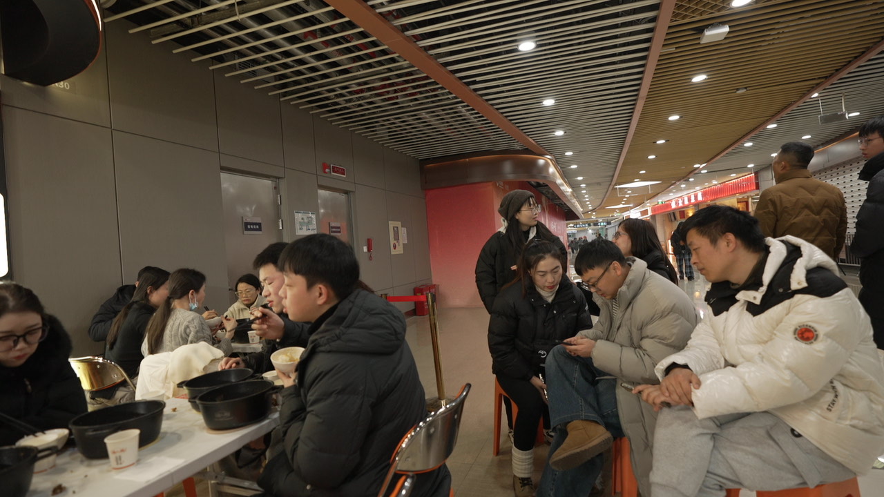 渝八两鸡公煲