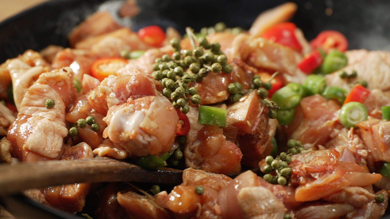 渝八两选用川西青花椒